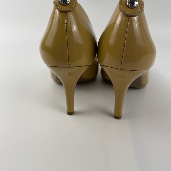 MICHAEL Michael Kors Patent Leather Pointed Toe Heel Pumps 6 Mustard - Picture 10 of 16